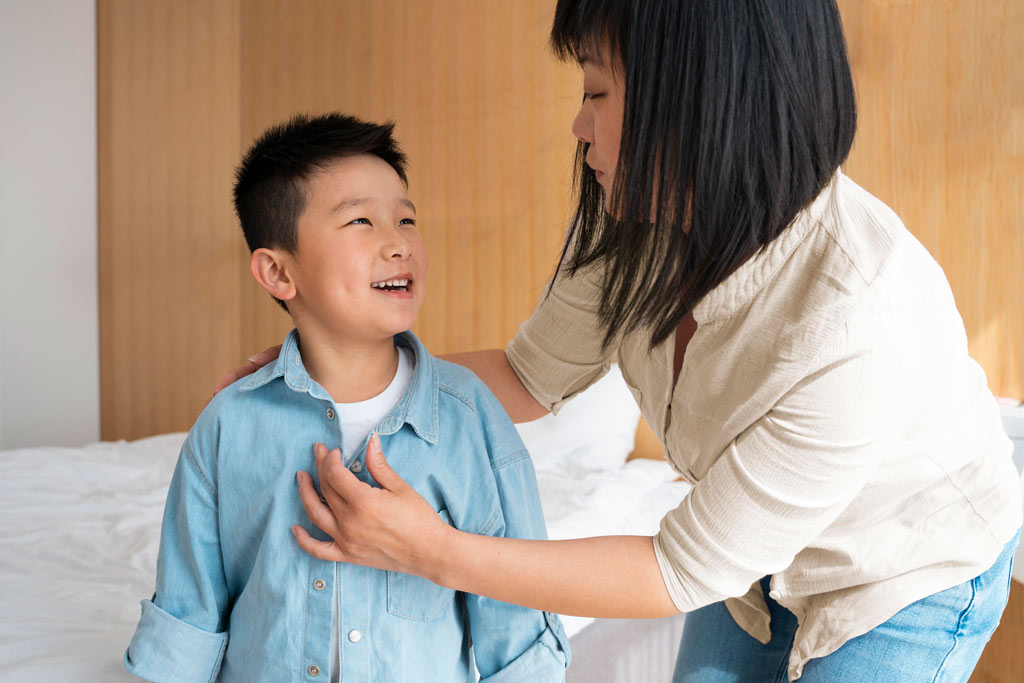 Mẫu hội thoại yêu cầu và giúp đỡ