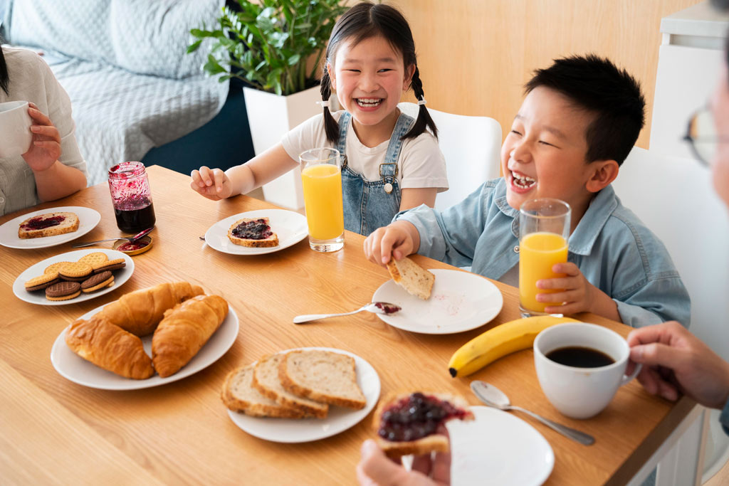 Mẫu hội thoại dùng trong bữa ăn