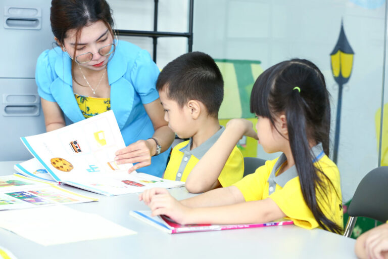 Nhu cầu tìm kiếm khóa học LLC88.com đặc quyền hội viên vip hè của phụ huynh